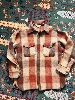 Woolrich Women's Vintage Earthy Rust plaid wool blanket Jacket